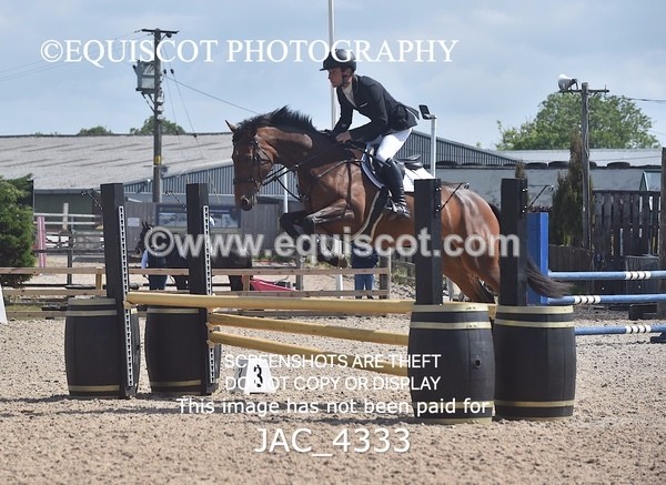 JAC_4333 - CLASS 3 Senior British Novice/ 90cm Open