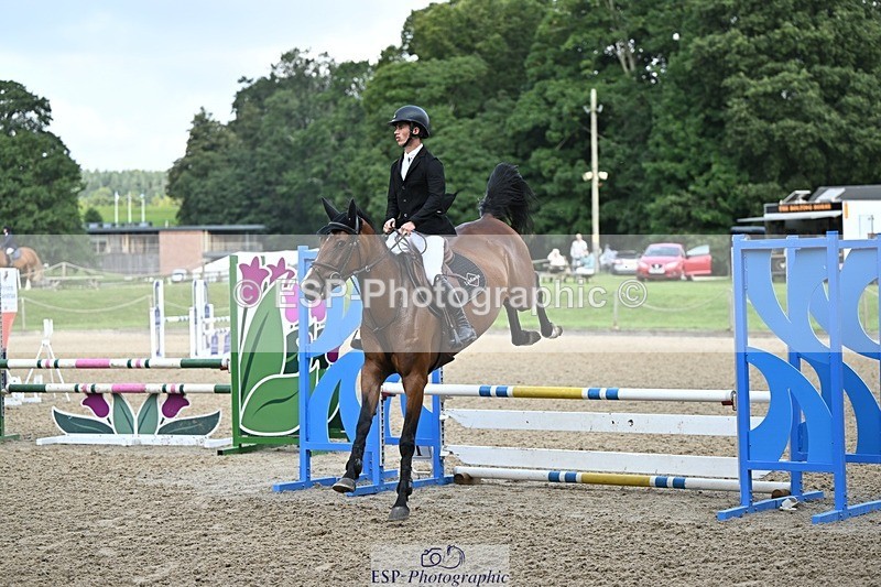 240818-092829-03400 - Cls 8A Snr British Novice