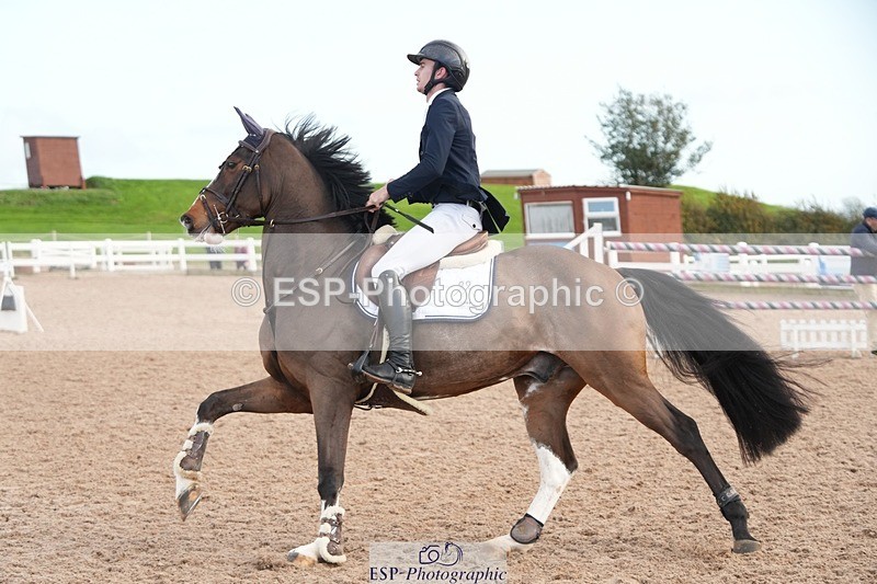 251108-144239-02912 - Cls 16 Snr 1.30m and 1.40m