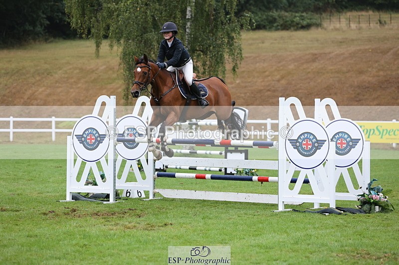 250830A-145643-07151 - Cls 16 Snr Newcomers and 1.10m Open