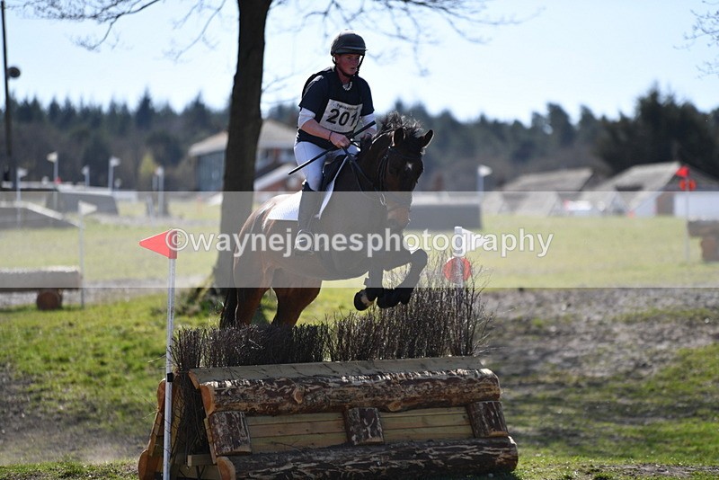 WJ5_0241 - XC Time 12:01 to 12:22