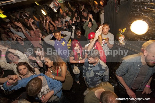 172 - Friends-&-Family @ the-roadhouse 24.04.15