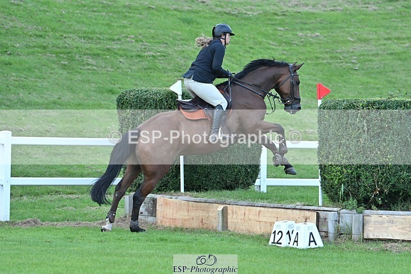 230909-182249-08075 - Cls 14 Snr 1m Derby