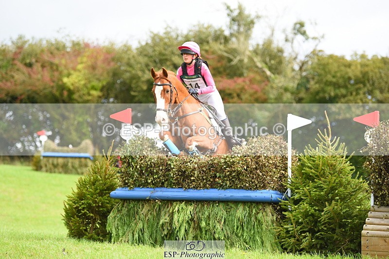 230923A-130226-01433 - 90 XC Start to 13.30