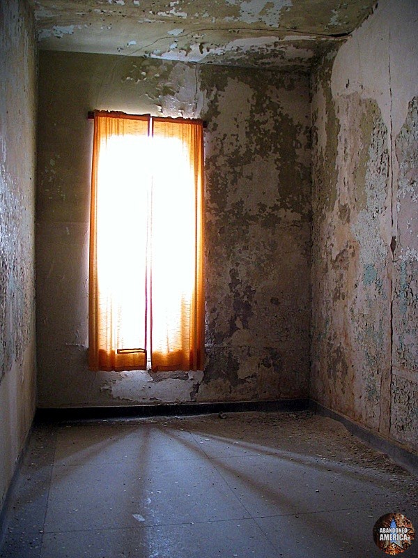  - Athina State Hospital*