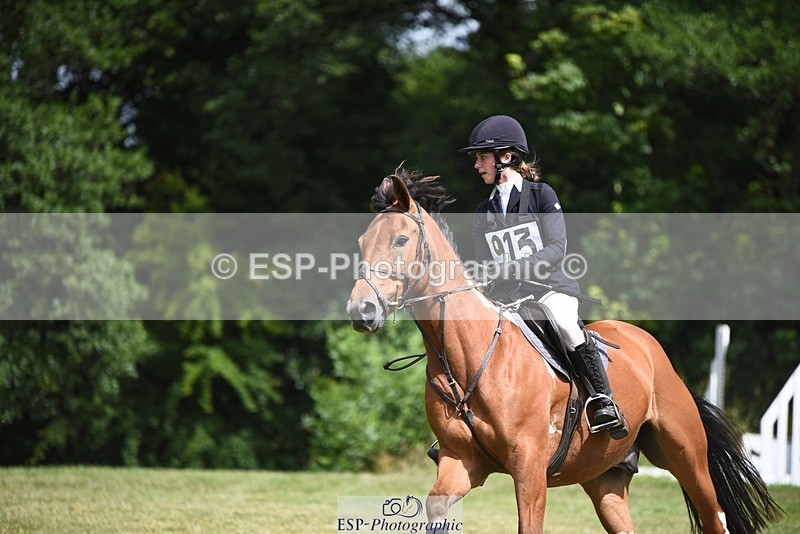 240630-114025-00450 - 913-Poppy_Stiles-Trevadlock_Jubilee_Blue