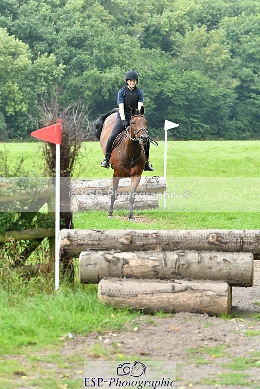 230817-125454-00760 - Theo's 1st Group - XC