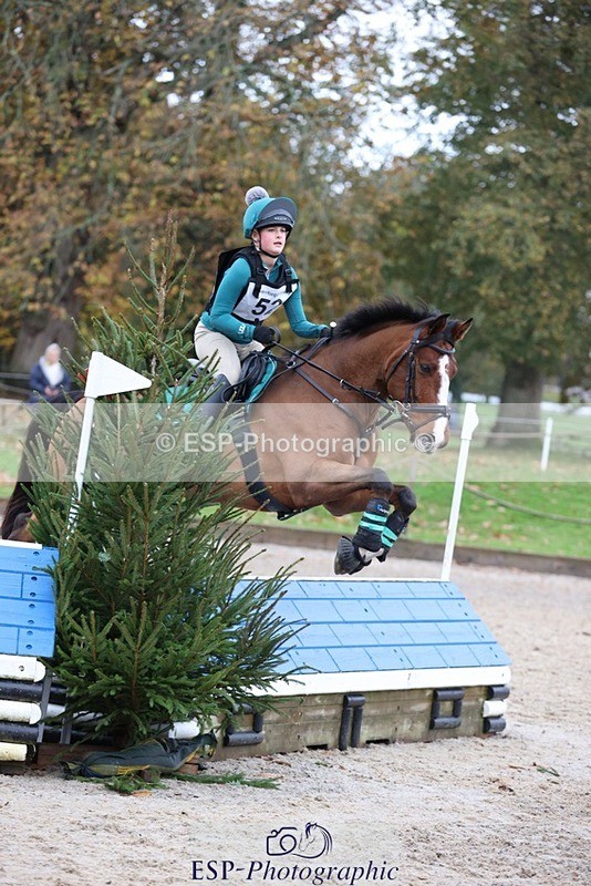 231118-140247-02111 - Cls 3 90cm