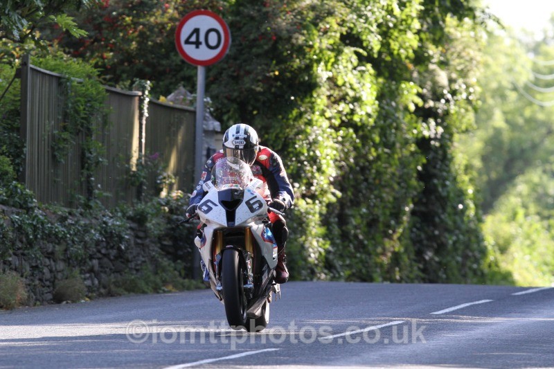Michael Dunlop BMW / BMW/Hawk Racing - Friday Practice - Solos