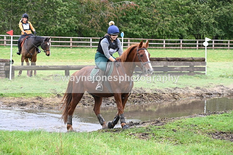 WJ6_6018 - Time at Photographer 12:41 to 13:05
