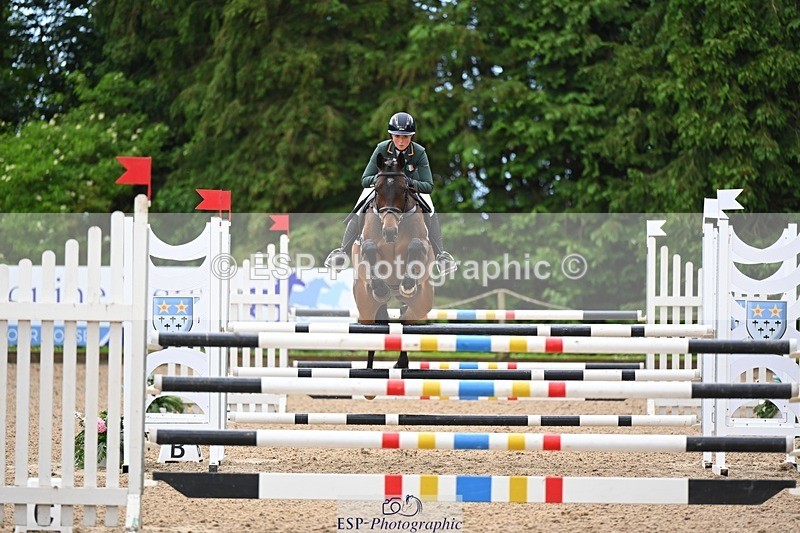 240526-160230-25231 - 271-WILD_ATLANTIC_WAY-Susie_Berry