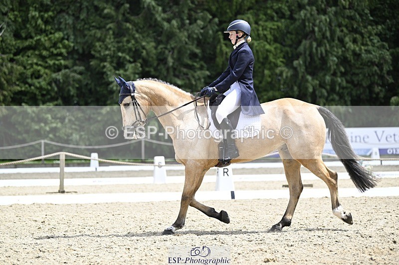 240523-133049-04799 - 109-MJM_BOBBY_DAZZLER-Rosie_Ringer