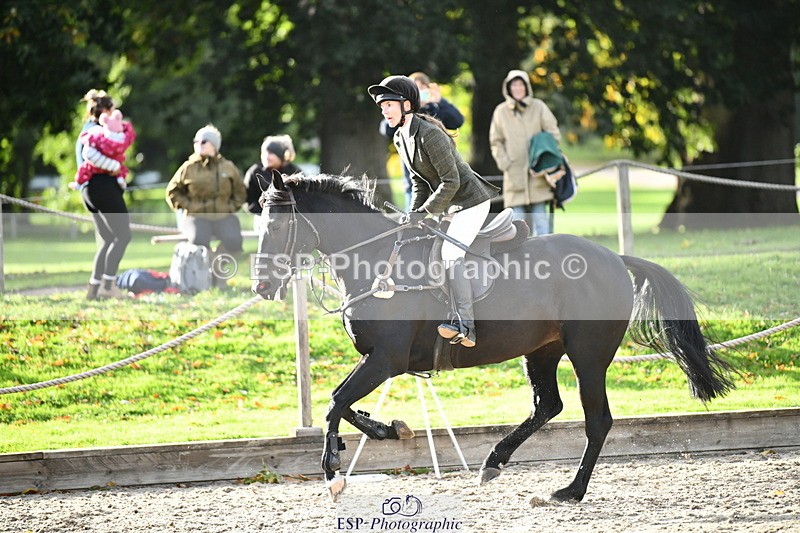 251004A-164116-02177 - Classes 10 & 11 80cm