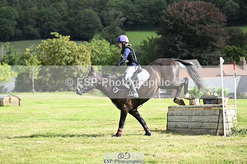 240825X-102335-31327 - 70cm XC 10.00 to 11.00