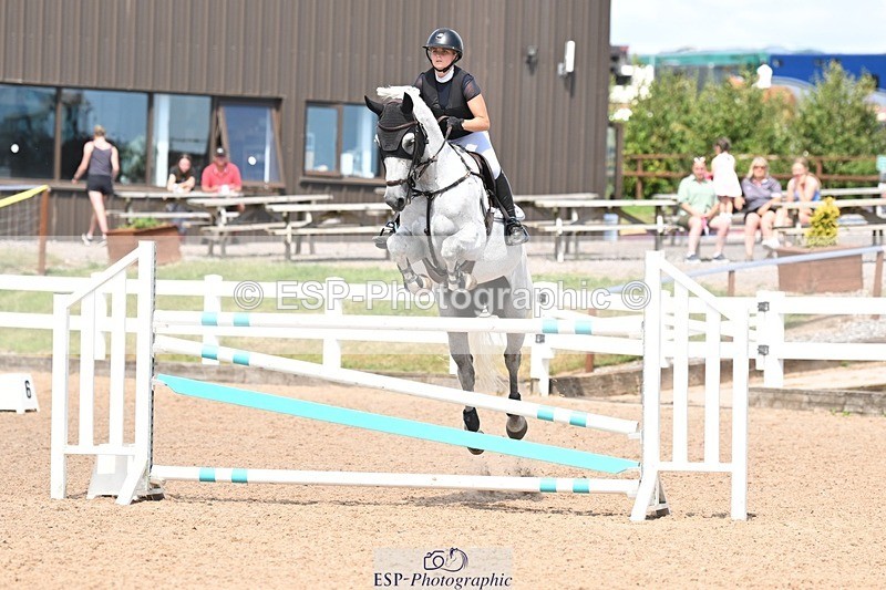 250709-151323-01091 - Cls 6 Snr Fox & 1.20m