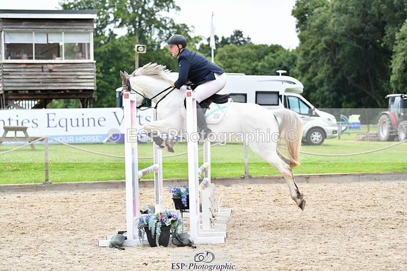240712-111923-32961 - Cls 137 British Novice and 90cm Open