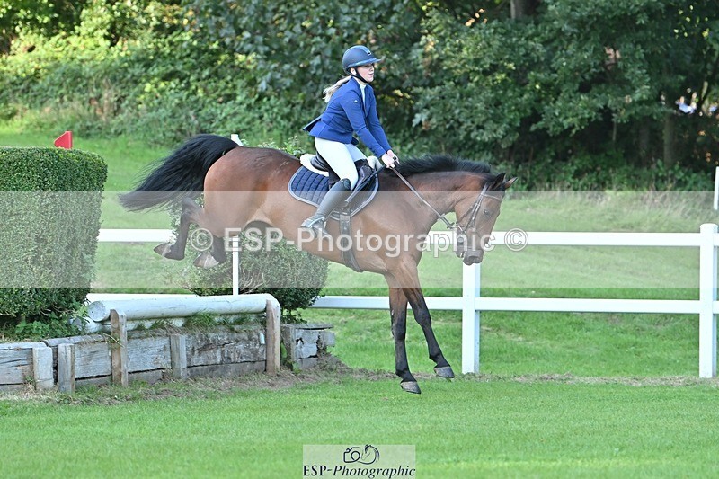 230909-174731-07785 - Cls 14 Snr 1m Derby