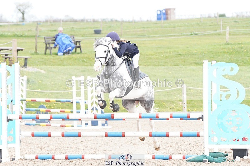 250414-134610-00991 - 90cm Round 2