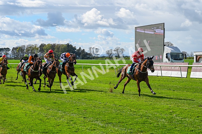 180426-Race 4-Murashah-2396 - Race 4