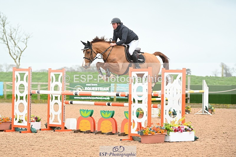 240316A-121605-03408 - Cls 15 Snr Foxhunter