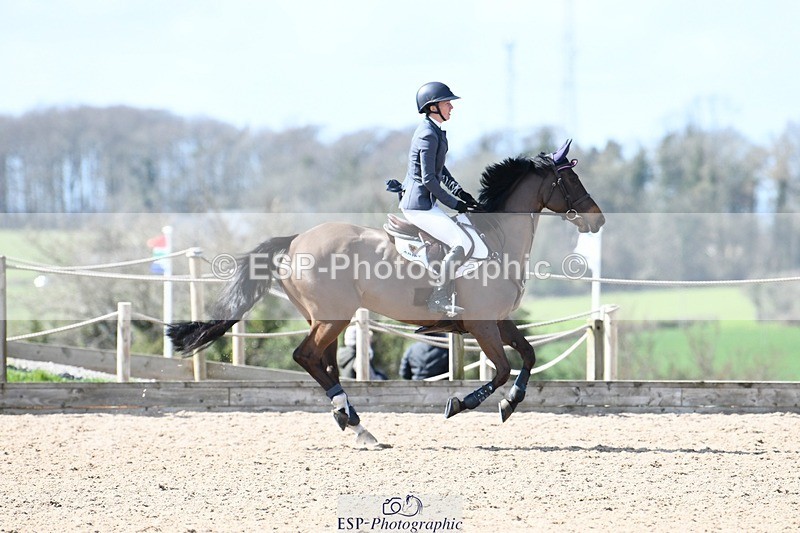 250328-131739-01193 - Cls 3 Snr Foxhunter