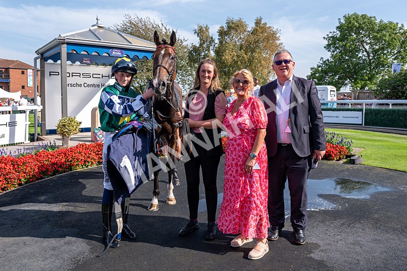 130825-Race 5-Bell Shot-8460 - Race 5