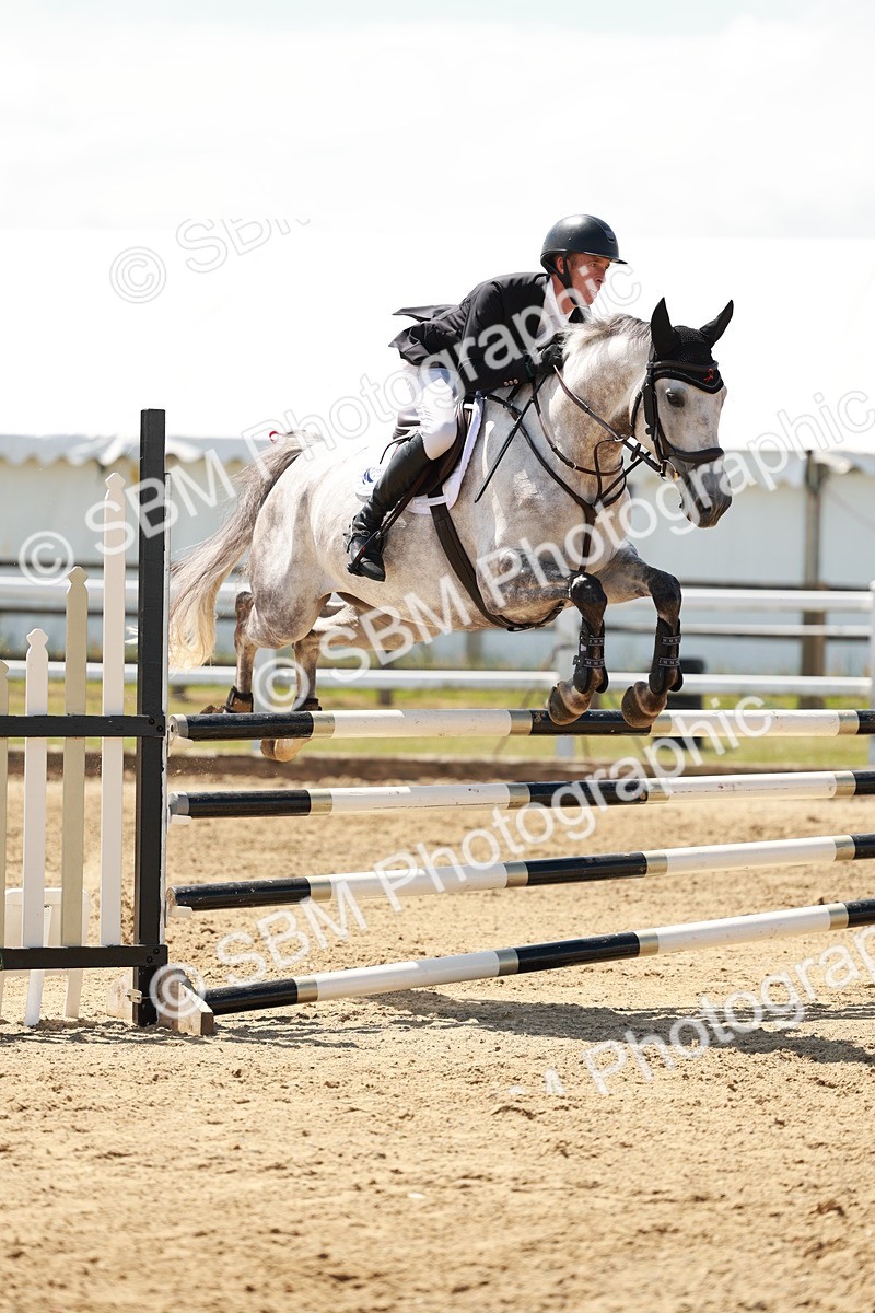 SBM_007175 - Class 2 - Senior Discovery - 1.00m Open