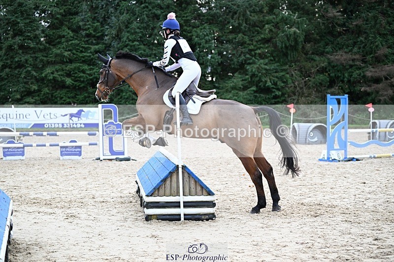 241117-135546-04348 - Cls 3 90-95cm 13.00 to 14.00