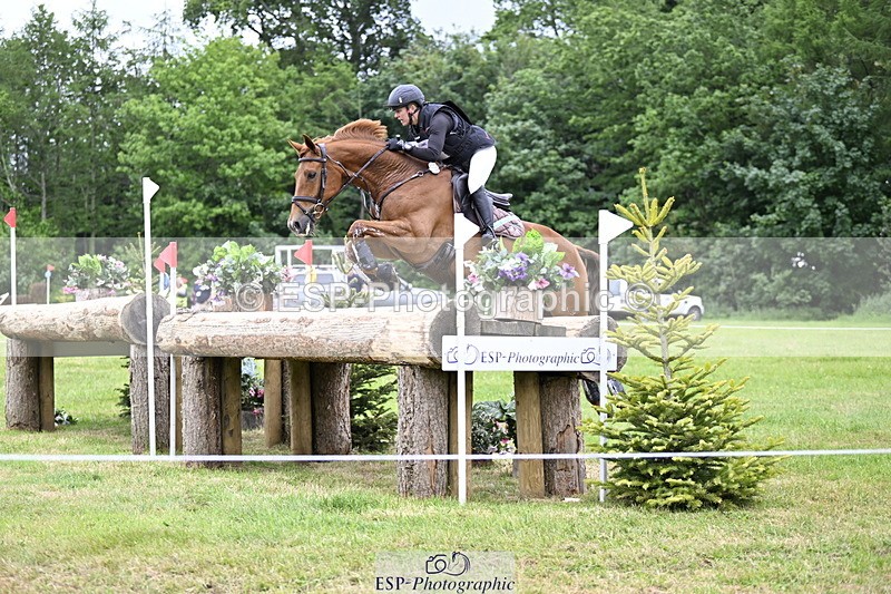 250524A-165550-14633 - C-276-Sammi.Birch-ROSAS.PARTY