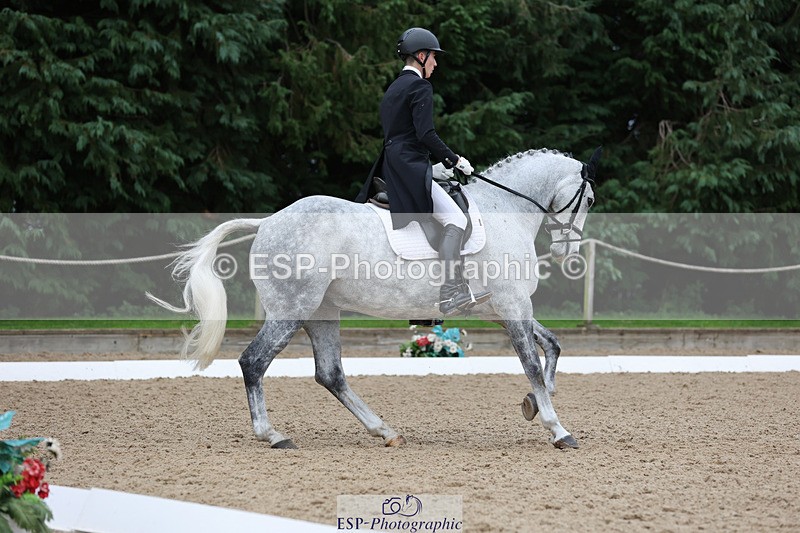 241024-155733-04962 - 236-Musa.Hussain-LIQUID.LUCK