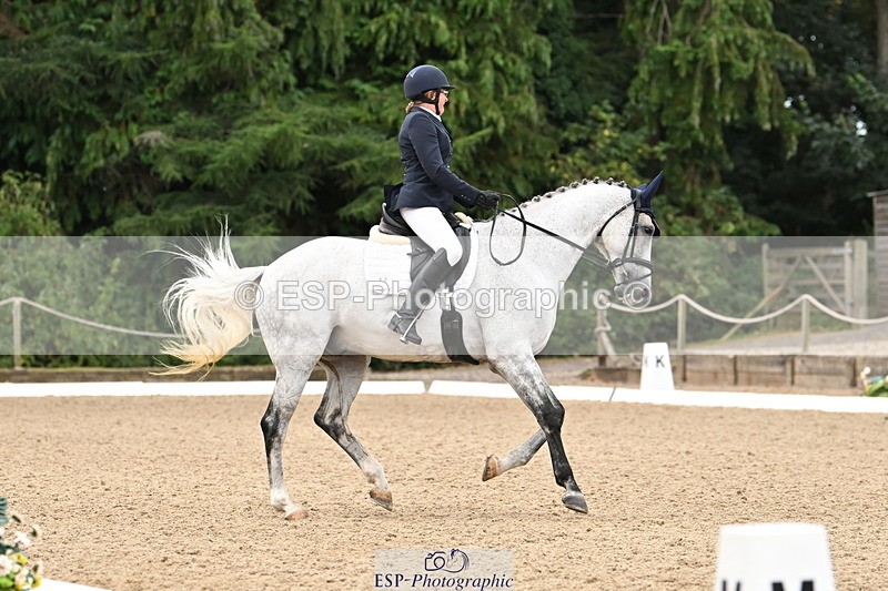 250808A-101353-00072 - 017-Frances.Goodhind-Dysart.Elite