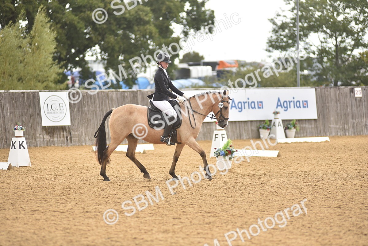 SBM_42382 - D22 - Junior Championship Intro 3