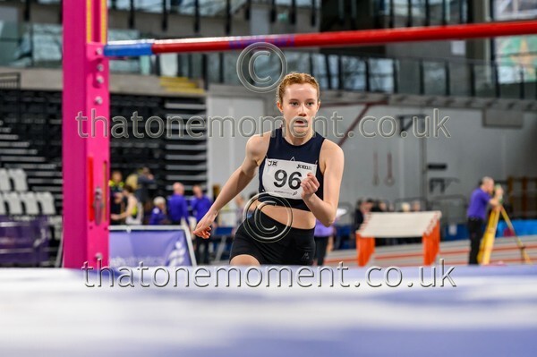 CEREL-916737 - Field Female