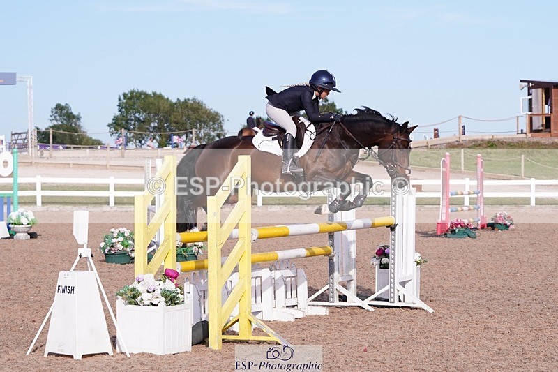 250629-185258-13953 - Cls 35 Graham Heath 128cm and 138cm