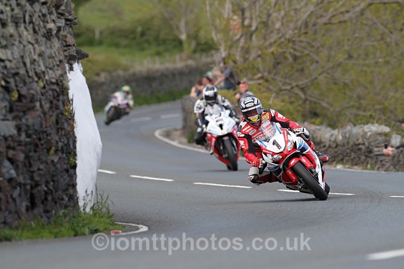 John McGuinness - RST Superbike Race