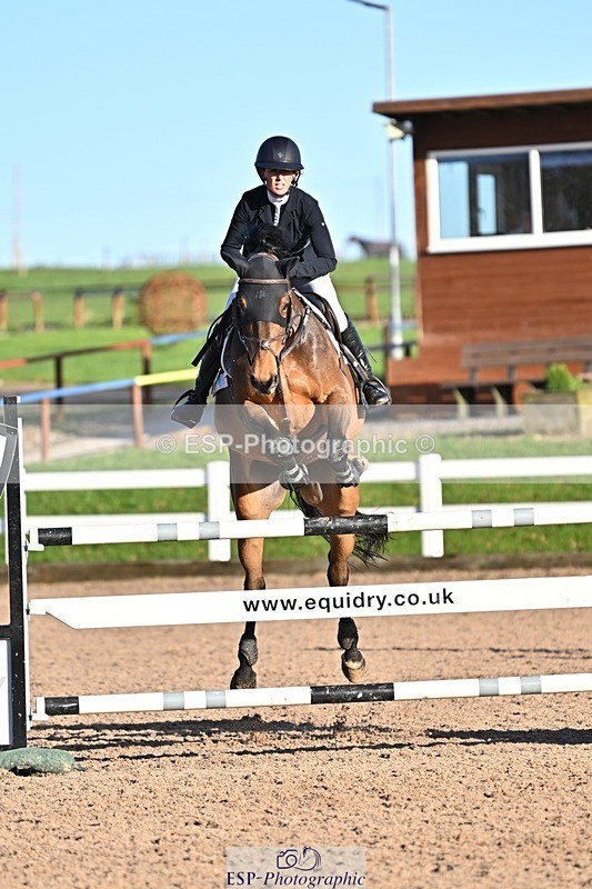 241120X-134751-00609 - Cls 05A&B Snr Fox & 120 Open