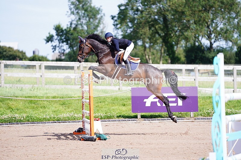 240803A-153828-08972 - Cls 32 National 1.30m Open