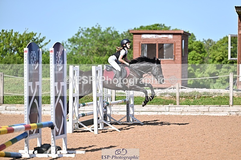 260524-100359-01618 - Cls 49 Pony Intro 70cm