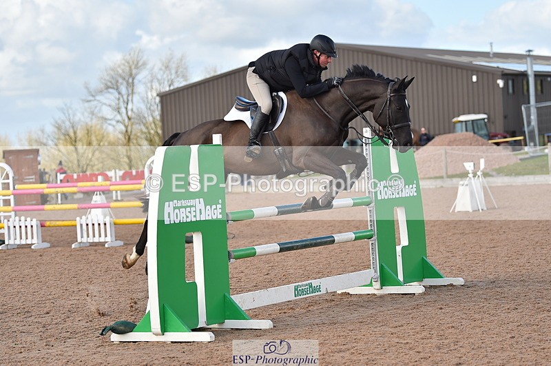 240306A-134942-01484 - Cls 4 Newcomers and 1.10m Open