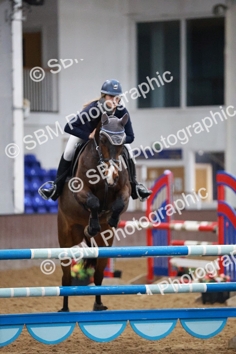 SBM_004461 - Class 17 - Senior Newcomers - 1.10m