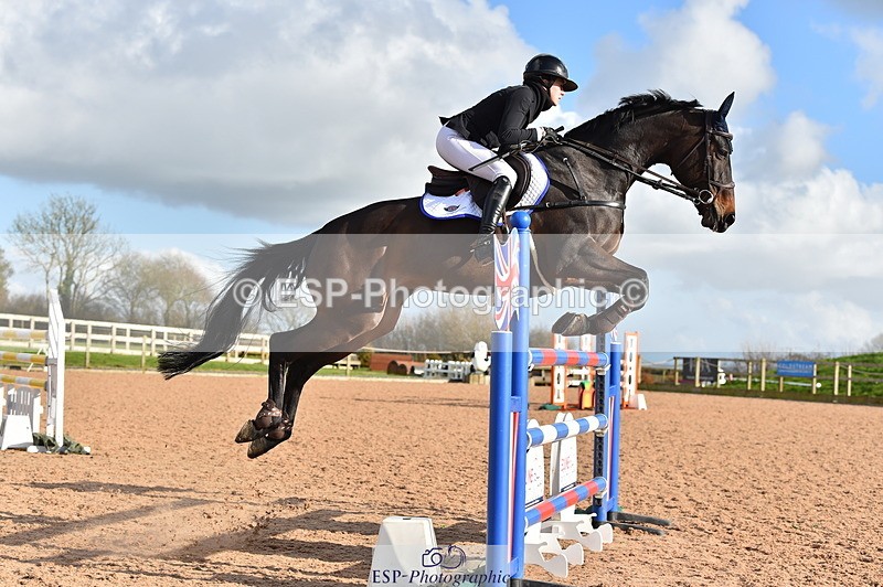 240306A-153112-01795 - Cls 5 Foxhunter and 1.20m Open