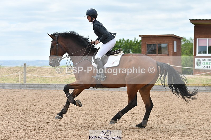 240609A-141244-06062 - Cls 19 Snr Foxhunter and 1.20m Open