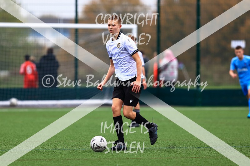 1DX31078 - 2025-10-12 FC Abbey Meads U15 Blue V Hungerford Town Juniors U15 Black