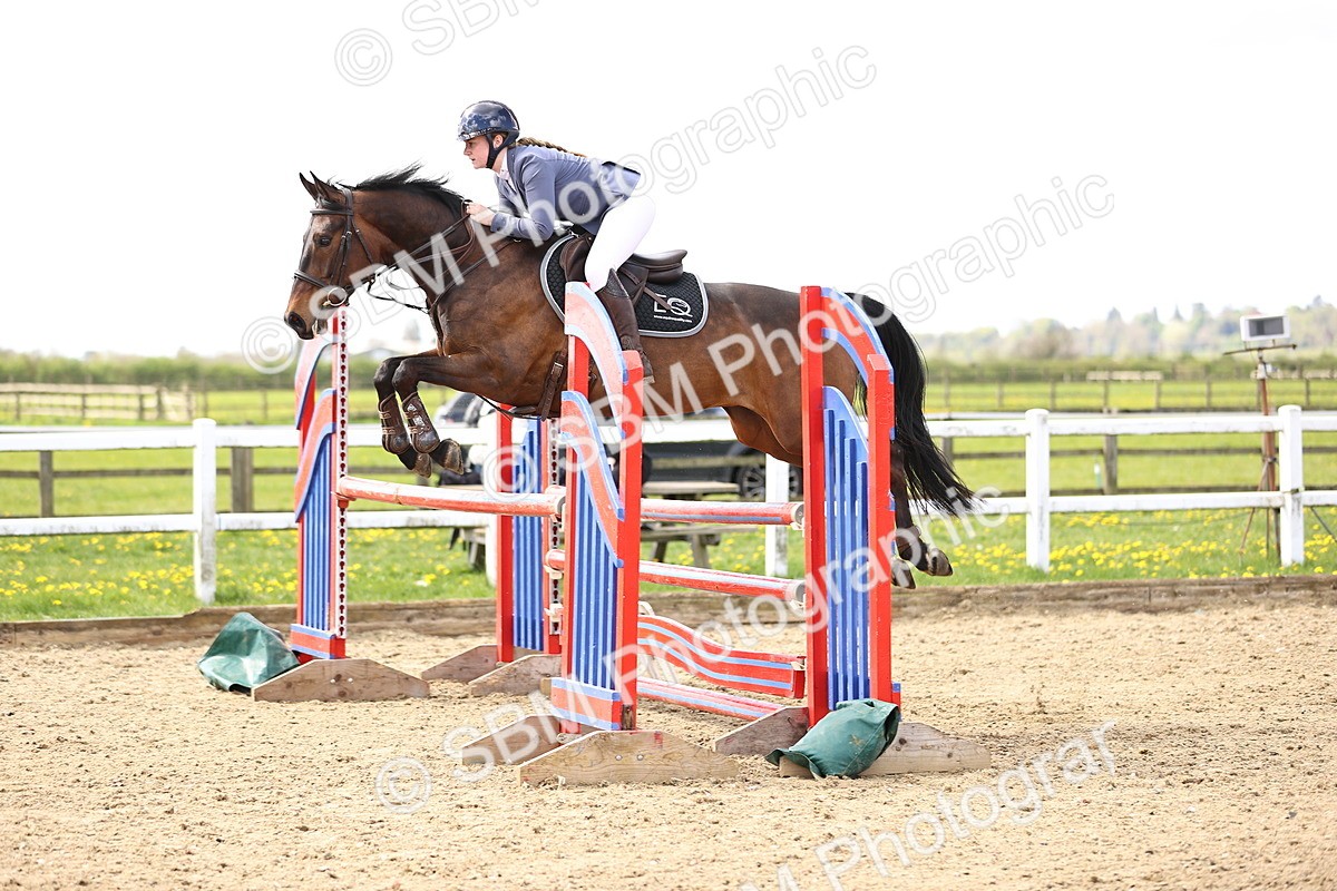 SBM_003484 - Class 16 - Senior Discovery - 1.00m