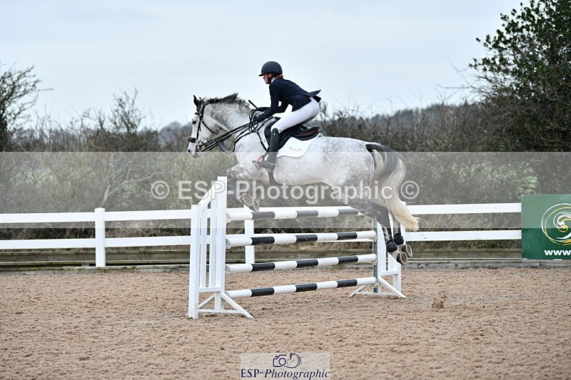 240124A-142844-00851 - Cls 5 Foxhunter & 1.20m Open