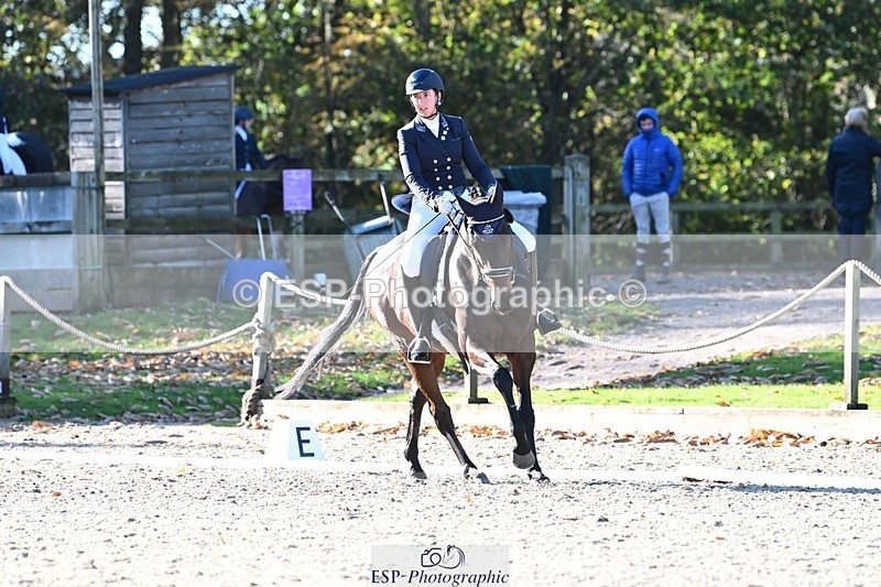 231110-105950-00275 - Cls 2 Prelim 17(a)Q