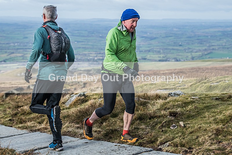 Nine Standards-659 - Nine Standards Fell Race Thursday 1st January 2026