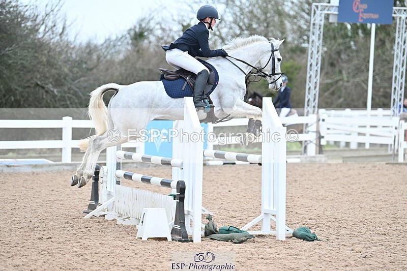 240128A-120622-00771 - Cls 4 Pony Newcomers and 1m Open