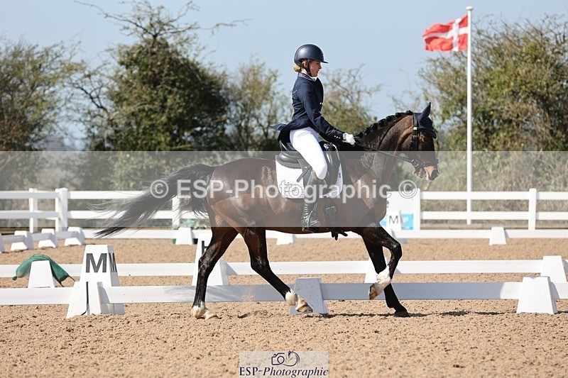 250405-120945-10339 - 112-Ella.Fraser-Brouwershavenss.Viceroy