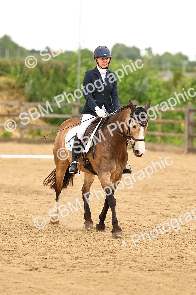 SBM_003100 - Class 7 - Novice 2